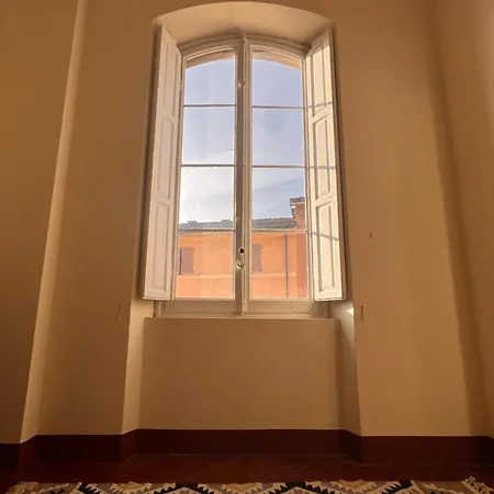 Appartamento Sunlit Elegance & Comfort *